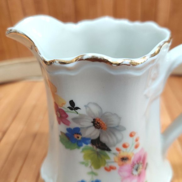 Vintage Warwick China Floral Porcelain Creamer Made in USA 4x4.5x4.5" - Picture 9 of 12